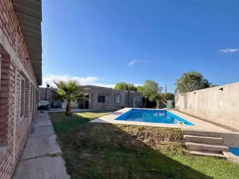 Callejón Sanchez 2100, Piso 0