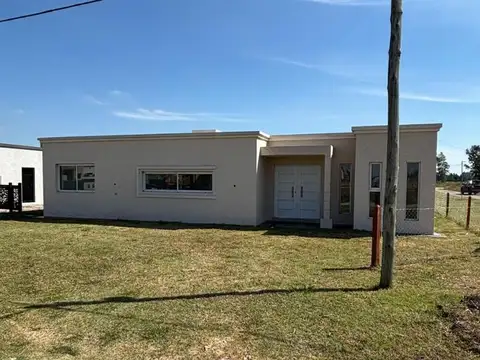 Casa 5 Ambientes en Venta – Barrio Las Perdices 1