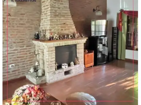 Casa en Venta en Castelar Norte, USD 260.000