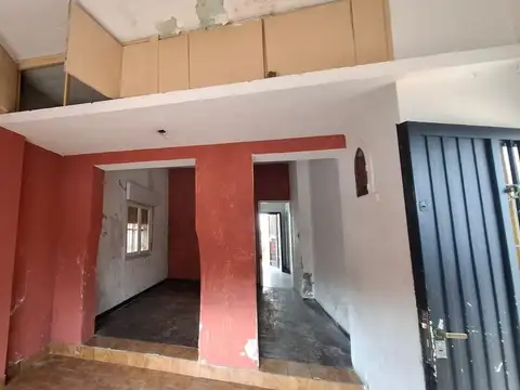 VENTA CASA 4 AMB Y 2 DPTOS JOSE.L.SUAREZ  A.C