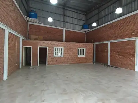 Galpon en Alquiler 10  mts Fondo