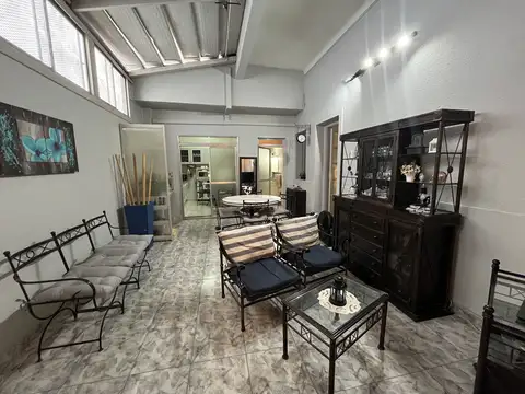 Depto Tipo Casa en Venta en Liniers, USD 149.000