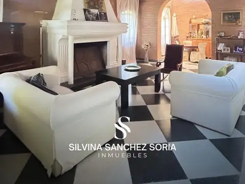 Casa 4 ambientes con 3 baños