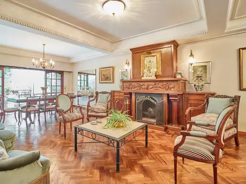 Casa en Venta con 1 cochera