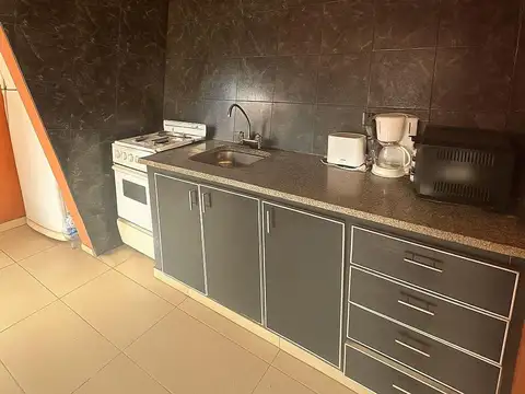 Depto Tipo Casa 3 ambientes con 1 baño