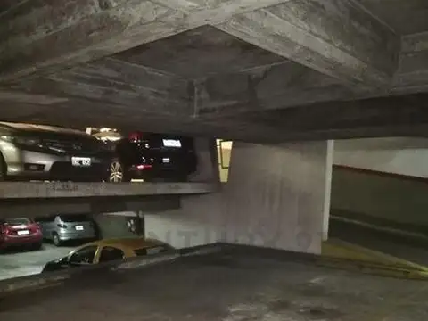 hipolito yrigoyen al 900