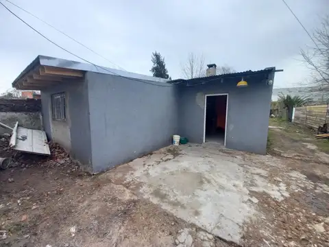 Venta de Casa 1 DORMITORIO en Melchor Romero, La Plata