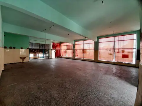 Local en Venta 30 años