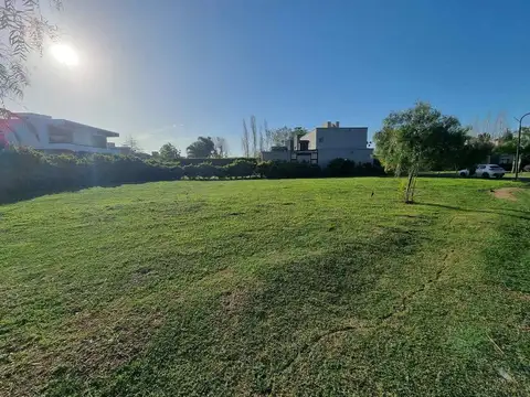 Terreno en Venta en Haras María Victoria, USD 110.000