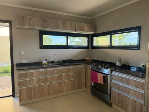 Casa en Alquiler A Estrenar