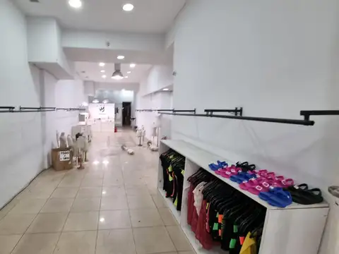 Local en Venta en Balvanera, USD 720.000