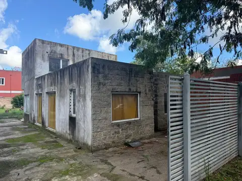 Casa de 3 dormitorios en la Lonja , Pilar