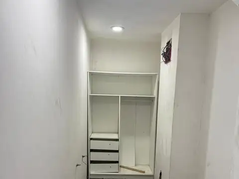 Casa 6 ambientes con 1 baño