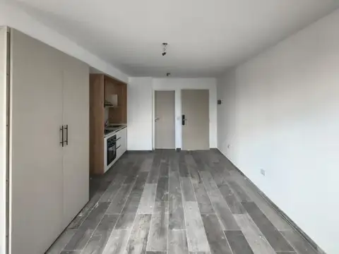 Departamento en Alquiler con 1 cochera