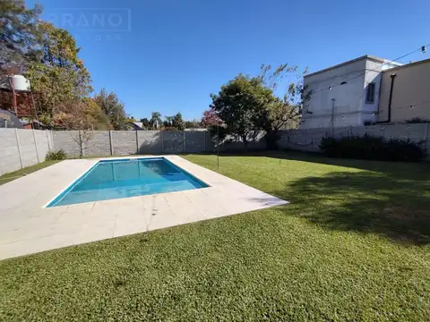 Casa en Venta al Este