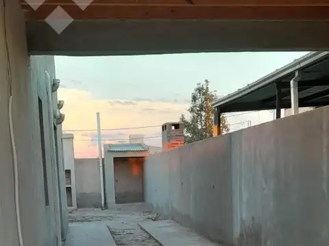 Depto Tipo Casa en Venta de 3 dormitorios