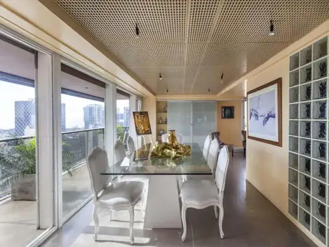 Departamento en Venta con 2 cocheras