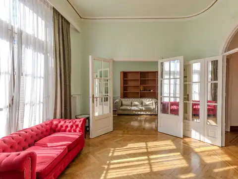 Departamento en Venta de 12 ambientes