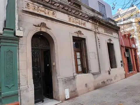 Casa Multifamiliar en venta en Villa Santa Rita, Capital Federal.