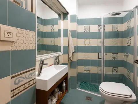 Casa 4 ambientes con 3 baños