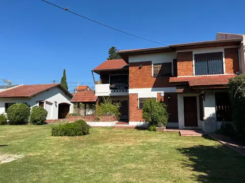 adrogue CHALET EN VENTA SOBRE SOTE 24 X 65