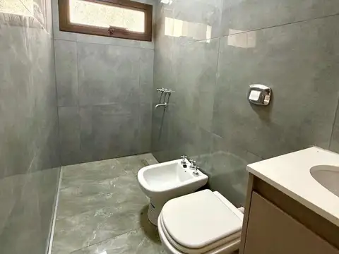 Venta Casa De Categoría A Estrenar de 2 Dormitorios En Barrio Cerrado Tejas IV - Malagueño