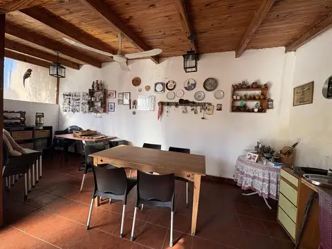 Depto Tipo Casa 5 ambientes con 1 baño