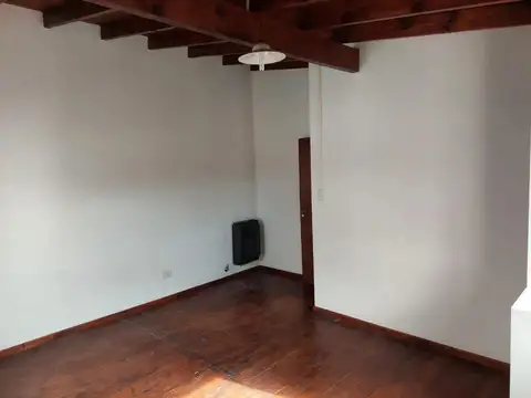 Departamento 6 ambientes con 3 baños