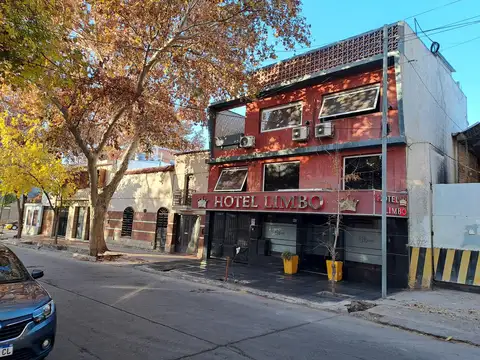 Hotel en Venta - 12 habitaciones - 4° seccion EN FUNCIONAMIENTO