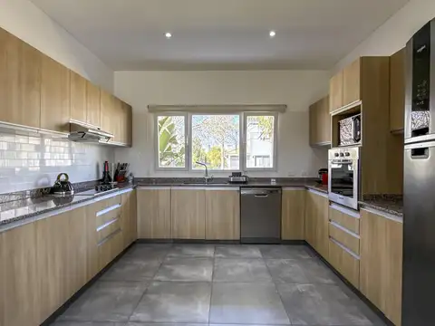 Casa en Venta al Noroeste