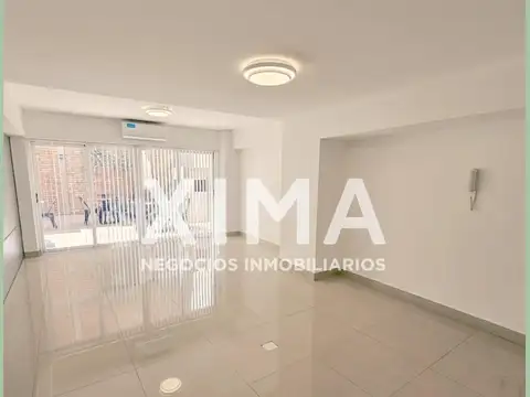 Oficina en alquiler calle Pellegrini