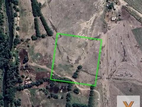Terreno en Venta en Grunbein, USD 103.000
