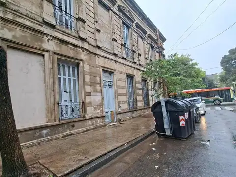 EDIFICIO COMPLETO LOTE PROPIO PERMUTA 25 habitaciones
