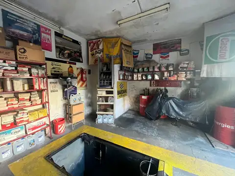Avenida Presidente Juan Domingo Peron 3900