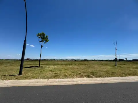 Venta de lote en Nativas PUERTOS DEL LAGO