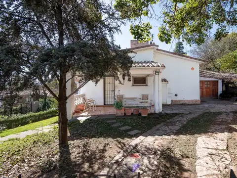 Casa en Venta con 1 cochera