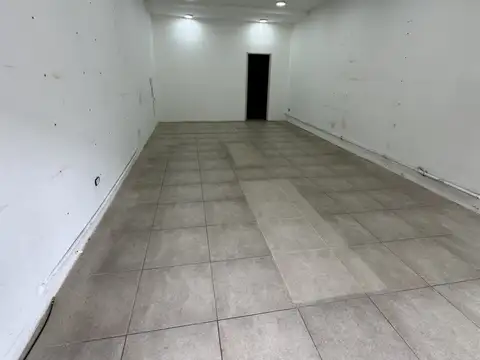 OLIDEN 1500, Piso PB