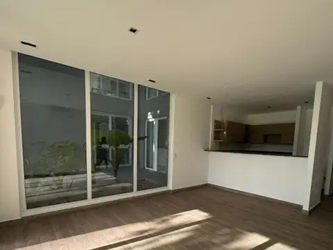Departamento en Alquiler con 1 cocheras