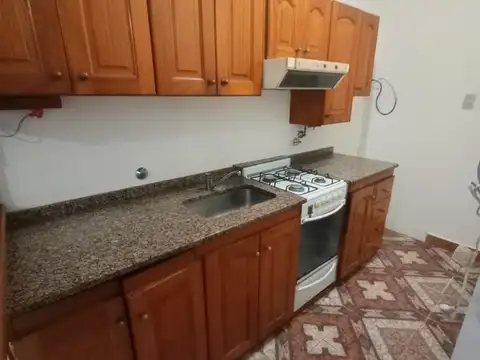 Depto Tipo Casa en Alquiler de 3 ambientes