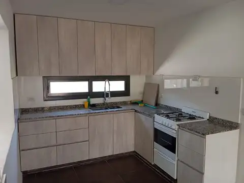 CASA EN VENTA EN LAS HERAS  - APTA CREDITO