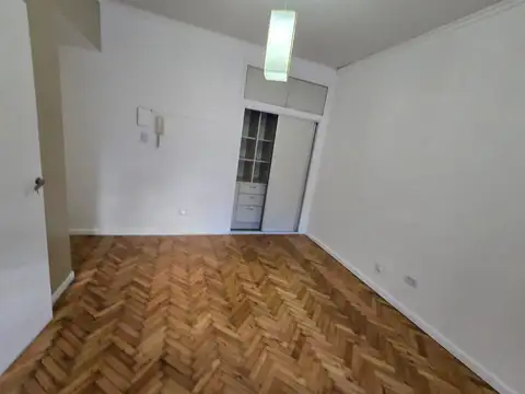 Vicente López  al 2200