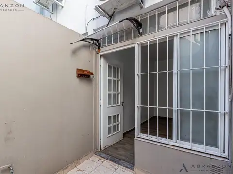 Depto Tipo Casa en Alquiler en Villa Santa Rita, $ 900.000