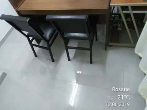 Oficina 2 ambientes con 1 baño