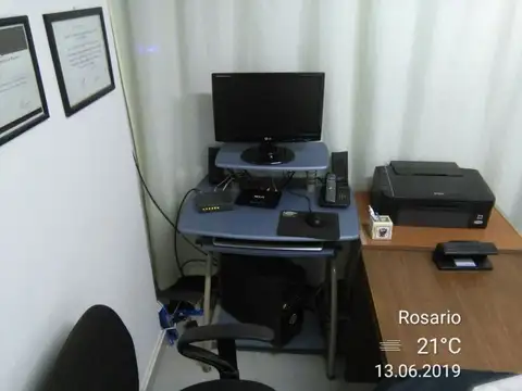 Oficina en Alquiler en Centro, $ 230.000