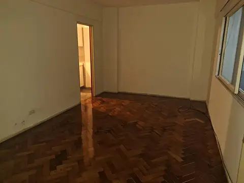 Departamento en Alquiler en Colegiales, $ 500.000