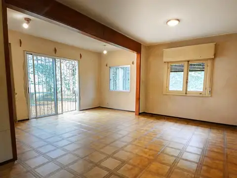 Alquiler casa 2/3 dormitorios, garaje, Punta Gorda
