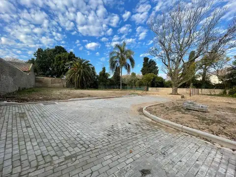 Av Del Libertador 16800