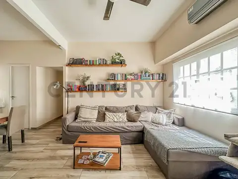 Paraguay 4600, Piso 1