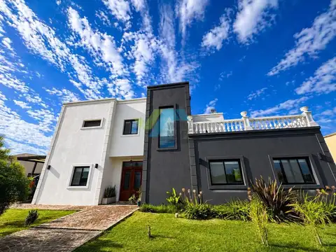 Casa en Venta en San Sebastian, USD 330.000
