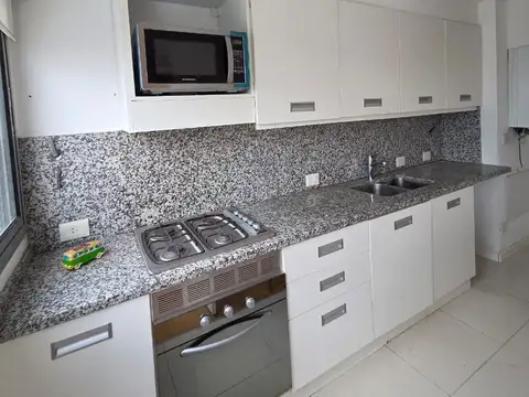 Departamento 3 ambientes con 2 baños